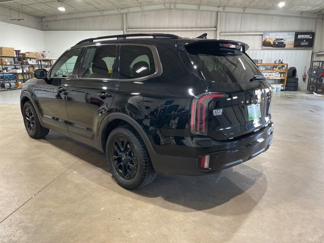 2024 Kia Telluride X-Pro photo 2