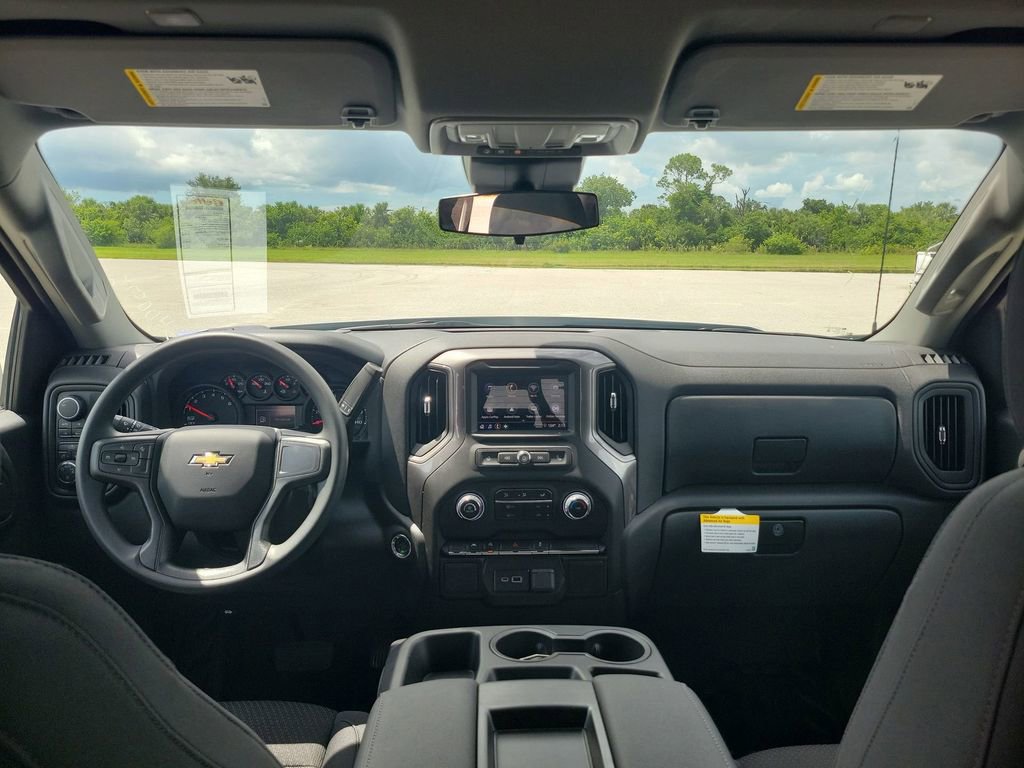 2025 Chevrolet Silverado 1500 photo 10