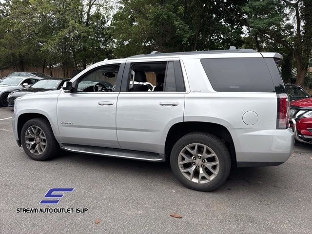 2017 Gmc Yukon SLE photo 4