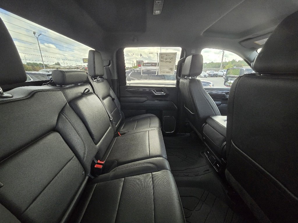 2024 Chevrolet Silverado 2500HD LTZ photo 4