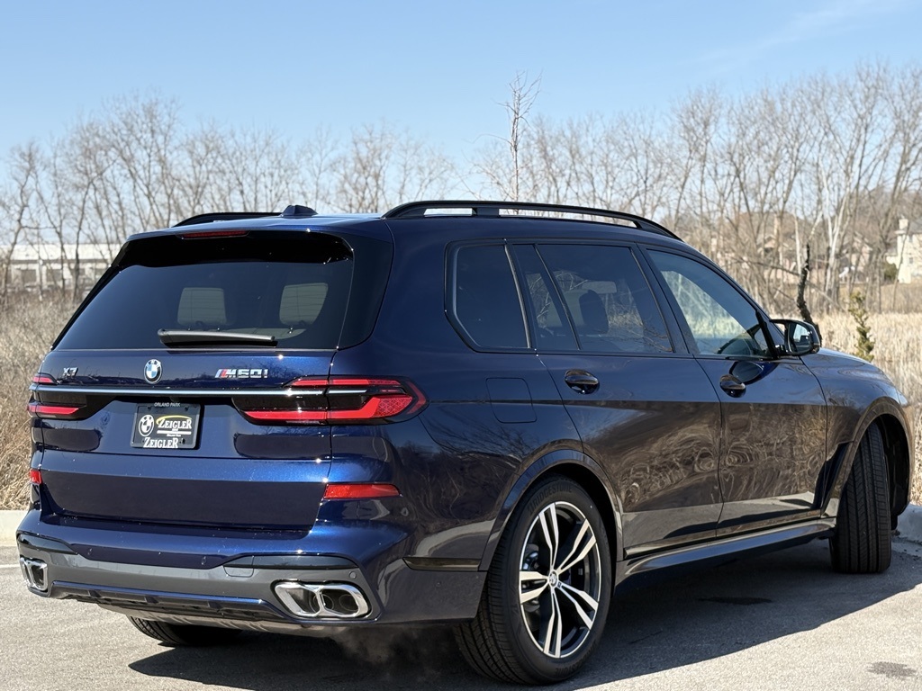 2025 Bmw X7 M60i photo 4