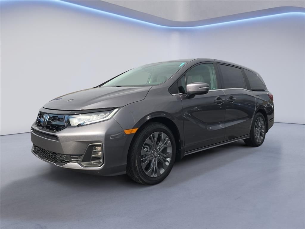 2026 Honda Odyssey Touring's photo