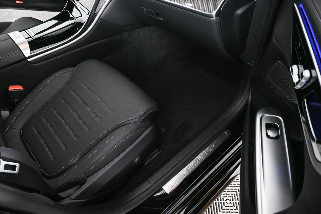 2025 Mercedes Benz C 300 photo 20