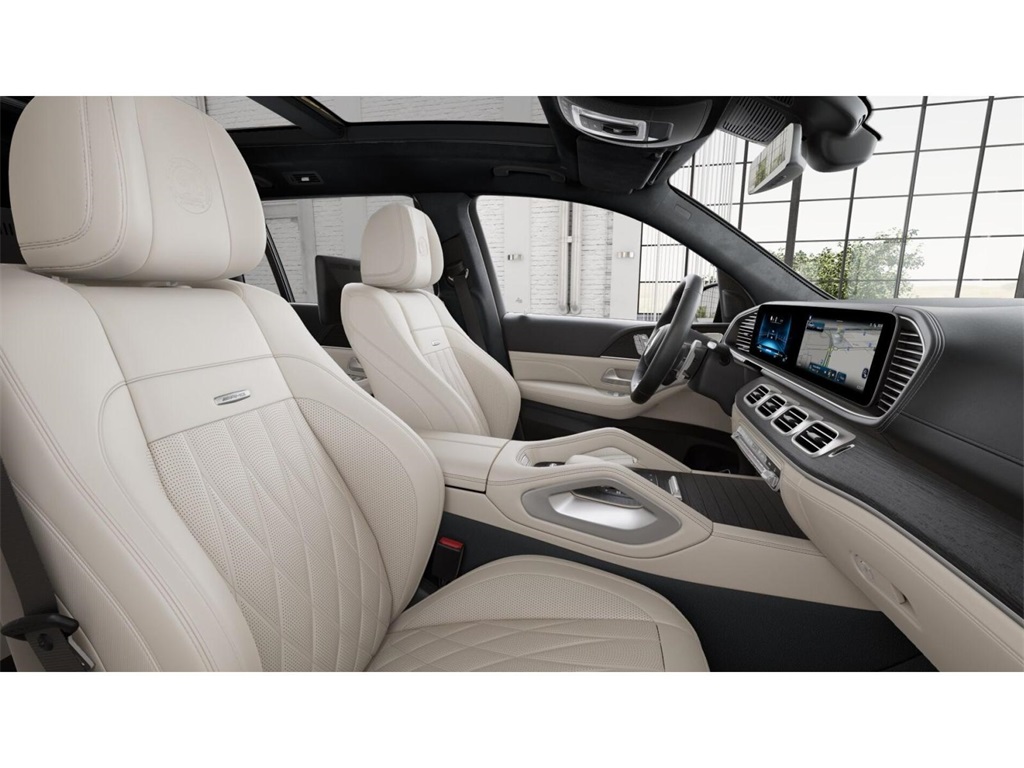 2026 Mercedes Benz GLS AMG 63 4MATIC photo 4