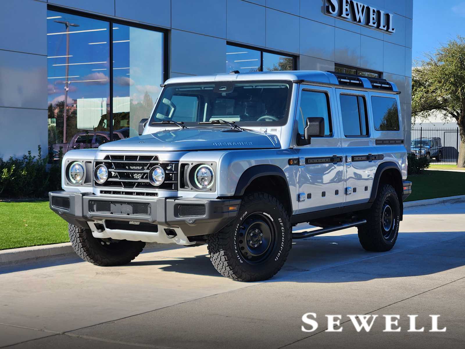 2025 INEOS Grenadier Base's photo