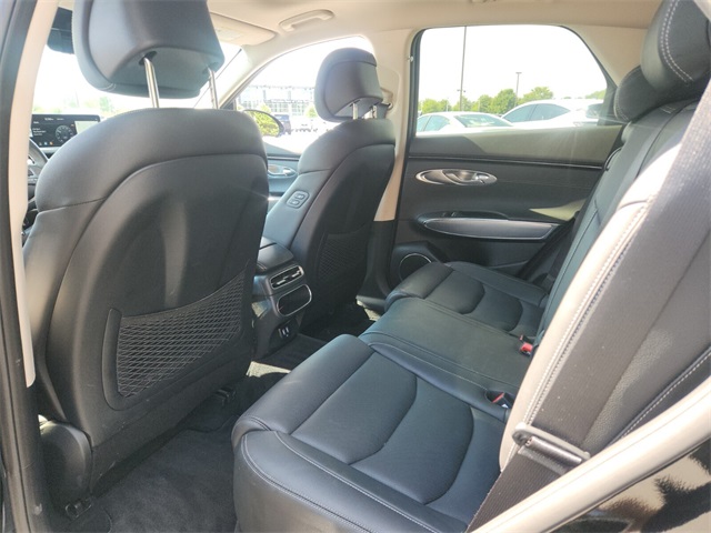 2024 Genesis GV70 2.5T photo 13