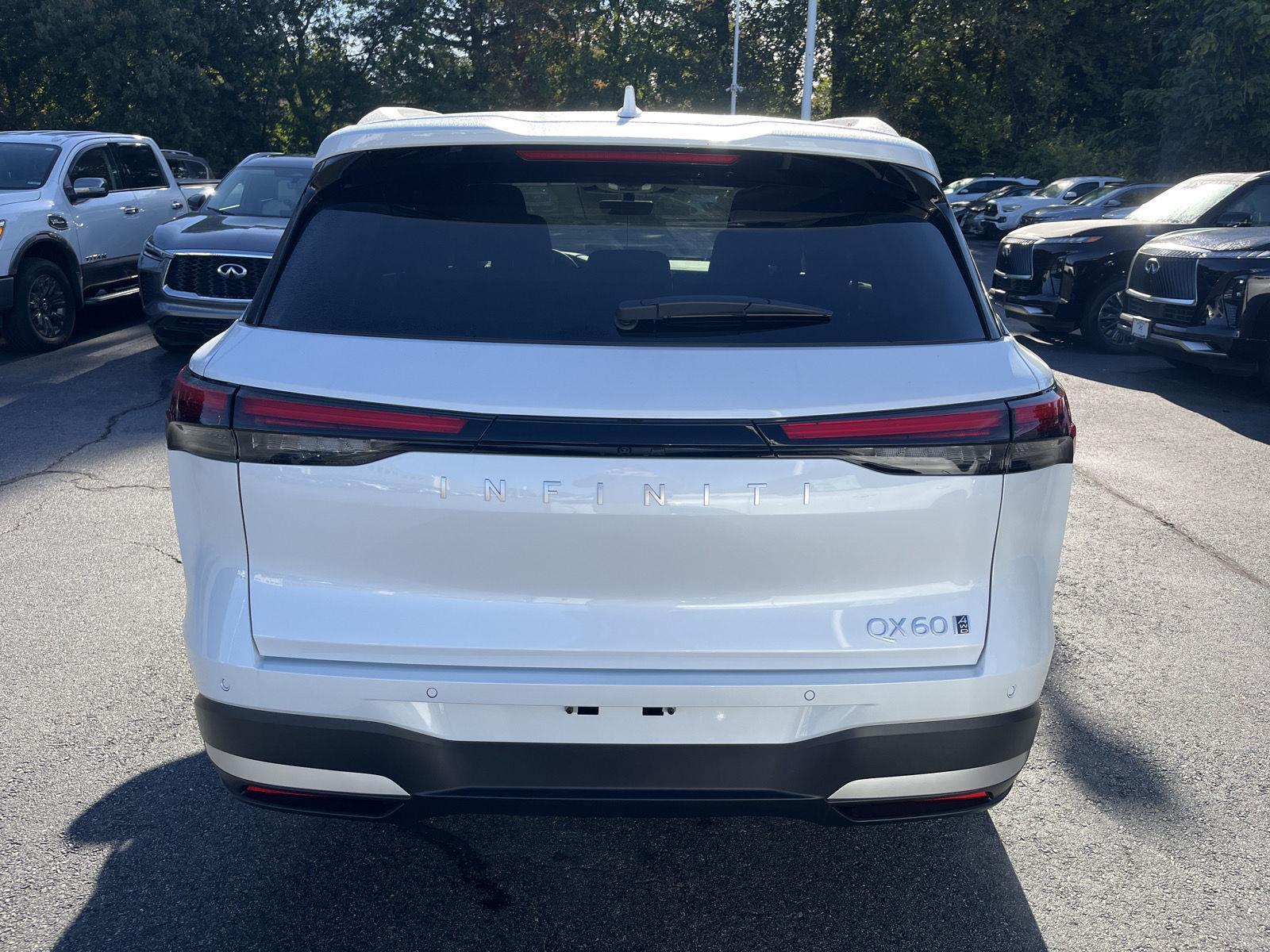 2026 Infiniti QX60 Luxe AWD photo 4