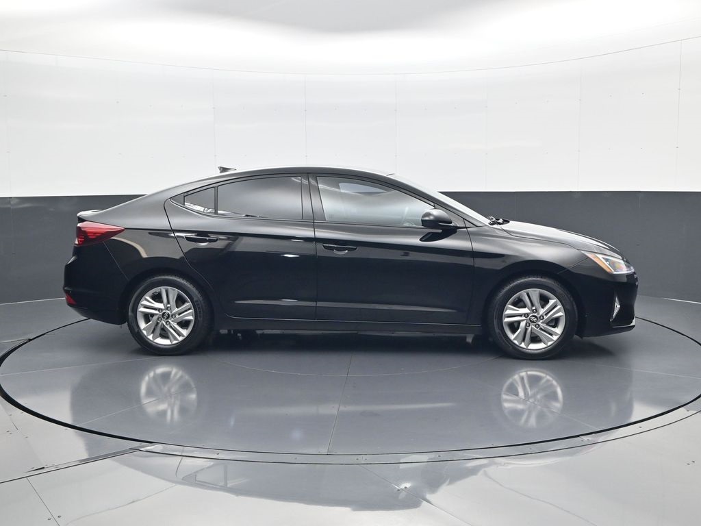 2019 Hyundai Elantra SEL Value Edition Limited photo 3