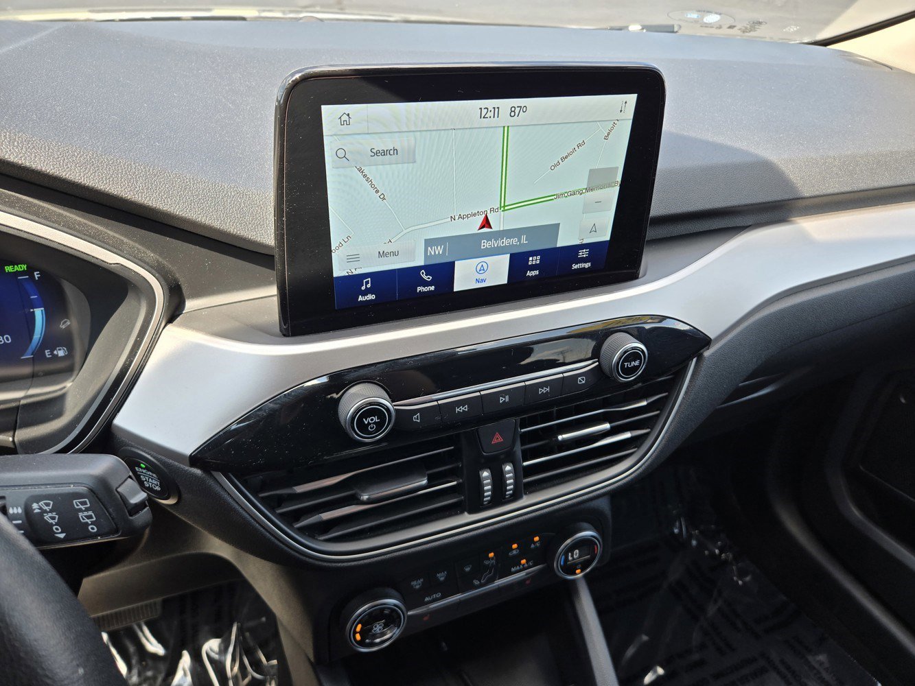 2020 Ford Escape SE Sport Hybrid photo 9