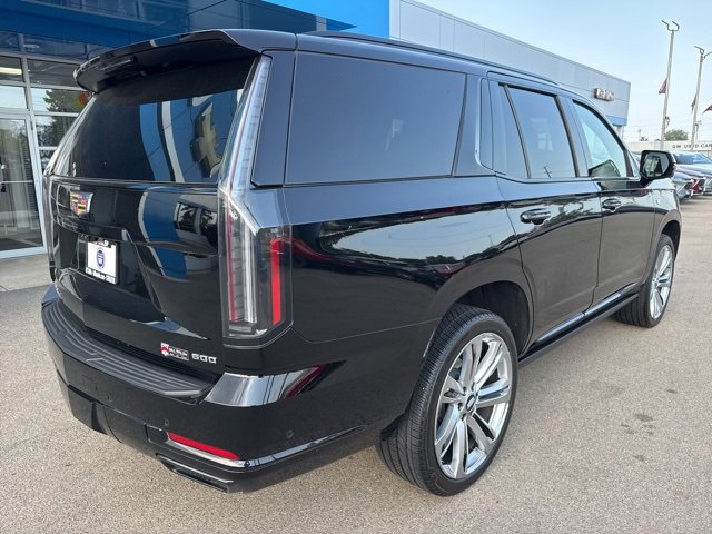2025 Cadillac Escalade Sport photo 3