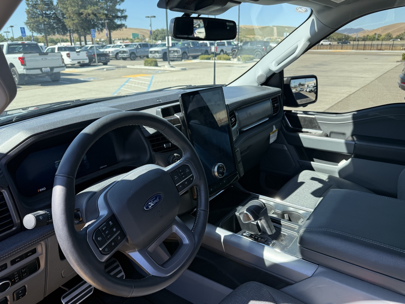 2024 Ford F-150 Lightning photo 4