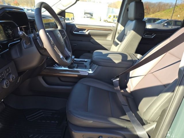 2026 Chevrolet Silverado 1500 LT Trail Boss photo 4