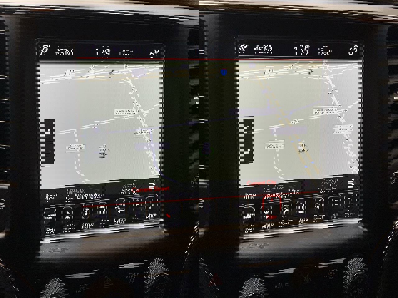 2018 Jeep Grand Cherokee Altitude photo 4