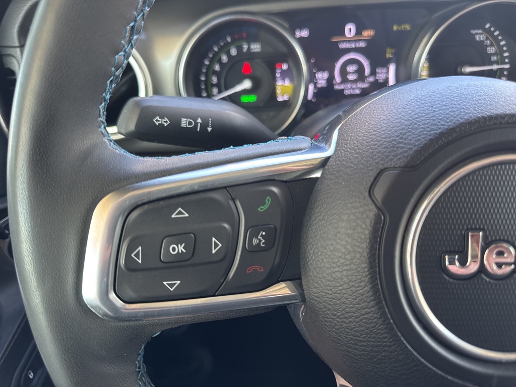 2023 Jeep Wrangler Rubicon 4xe photo 11