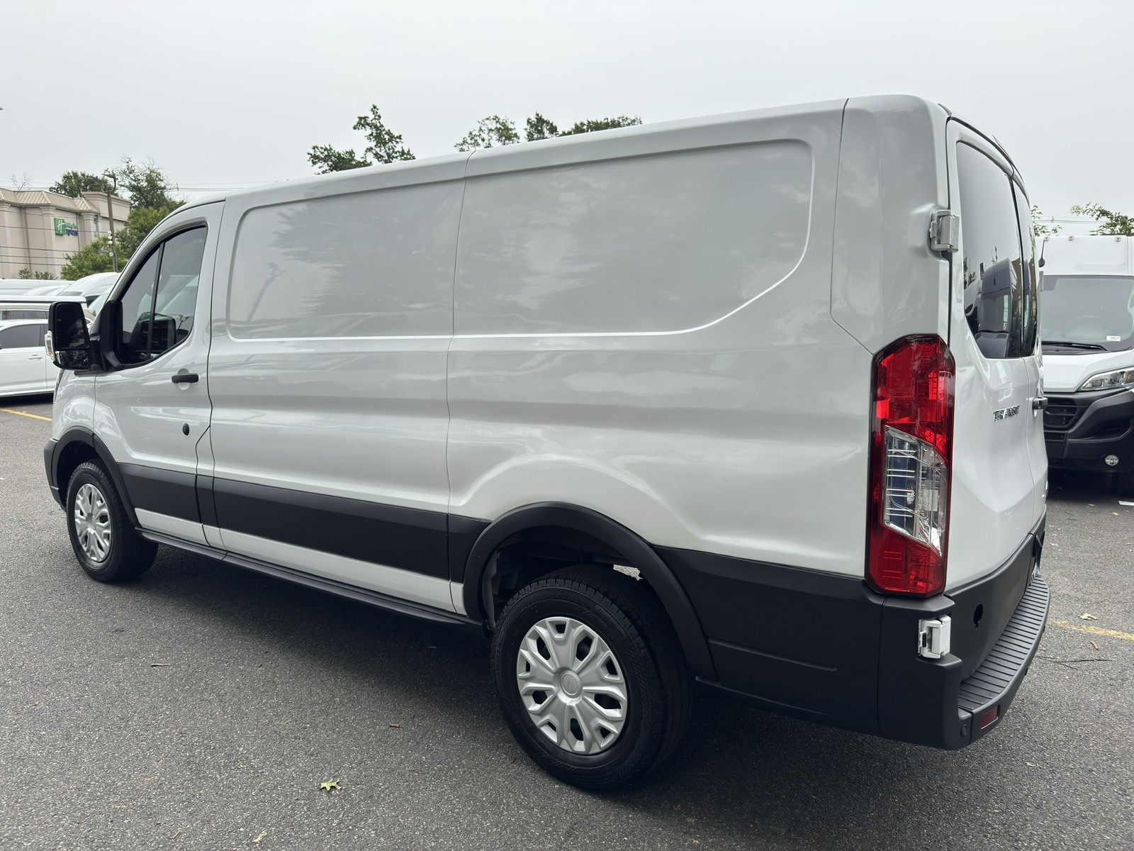 2023 Ford Transit photo 5