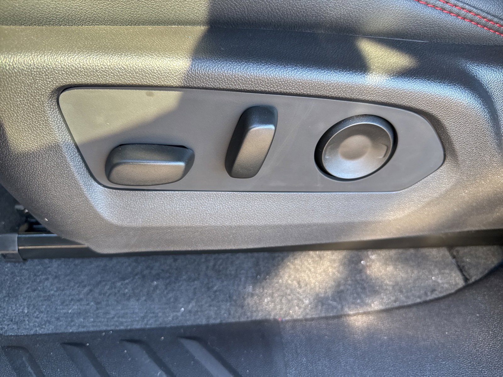 2026 Chevrolet Colorado Z71 photo 34