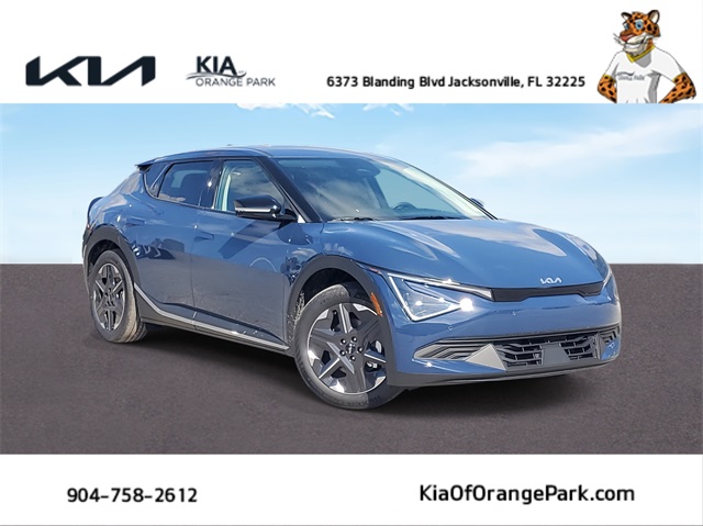 2025 Kia EV6 Light photo 2