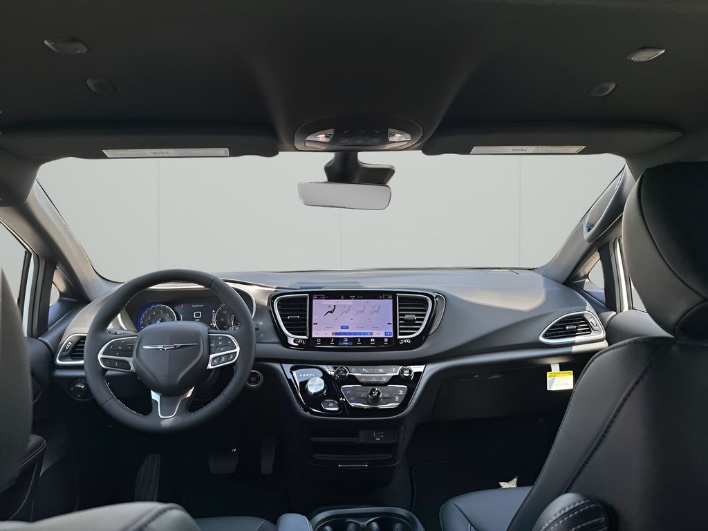 2026 Chrysler Voyager LX photo 21