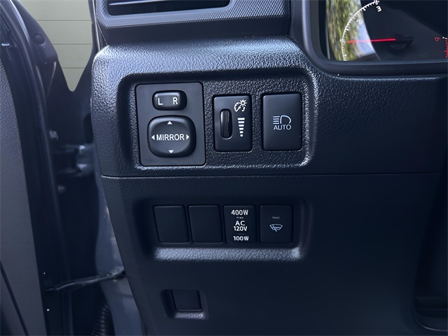 2024 Toyota 4Runner SR5 Premium photo 8