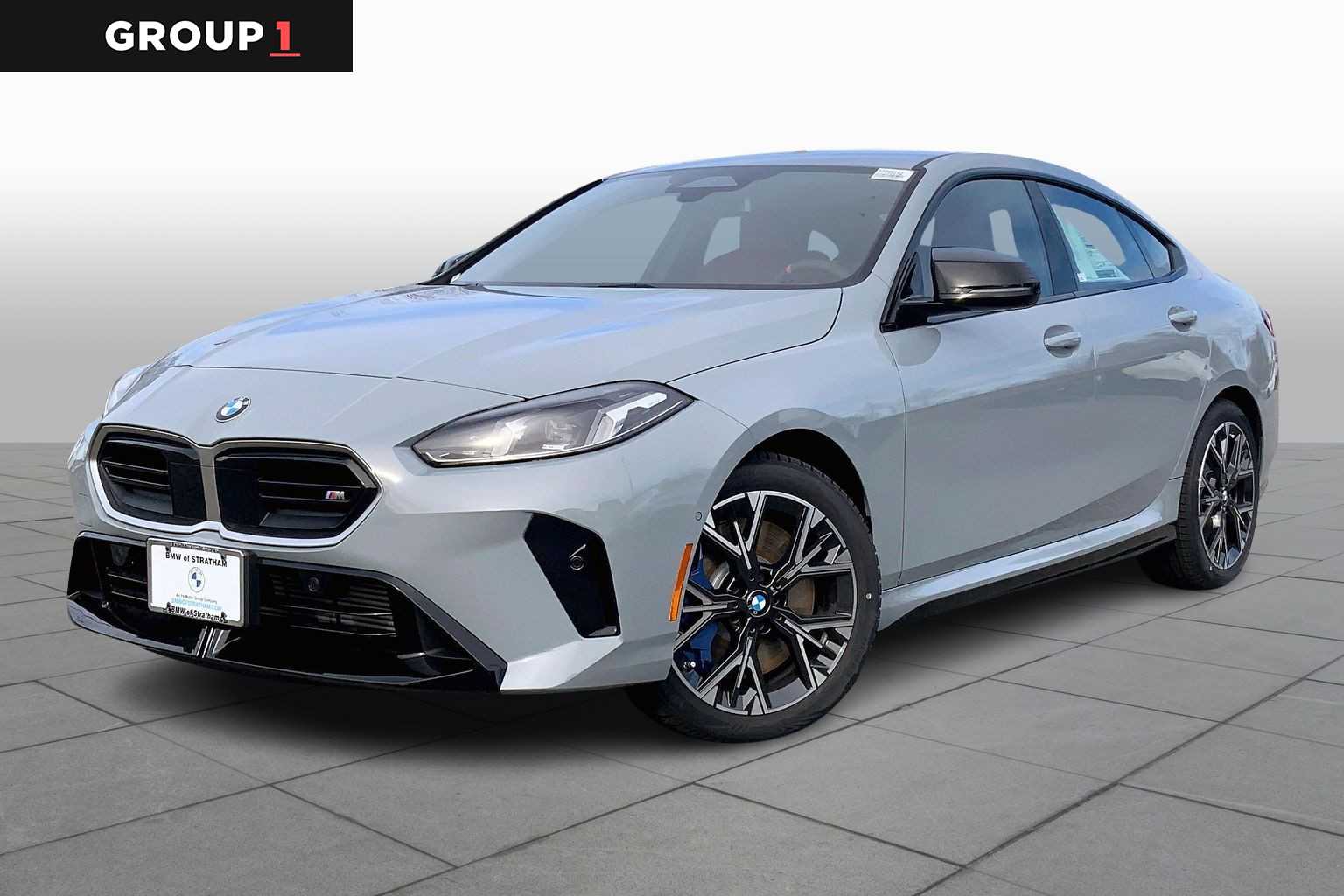 2026 BMW 2 Series M235's photo