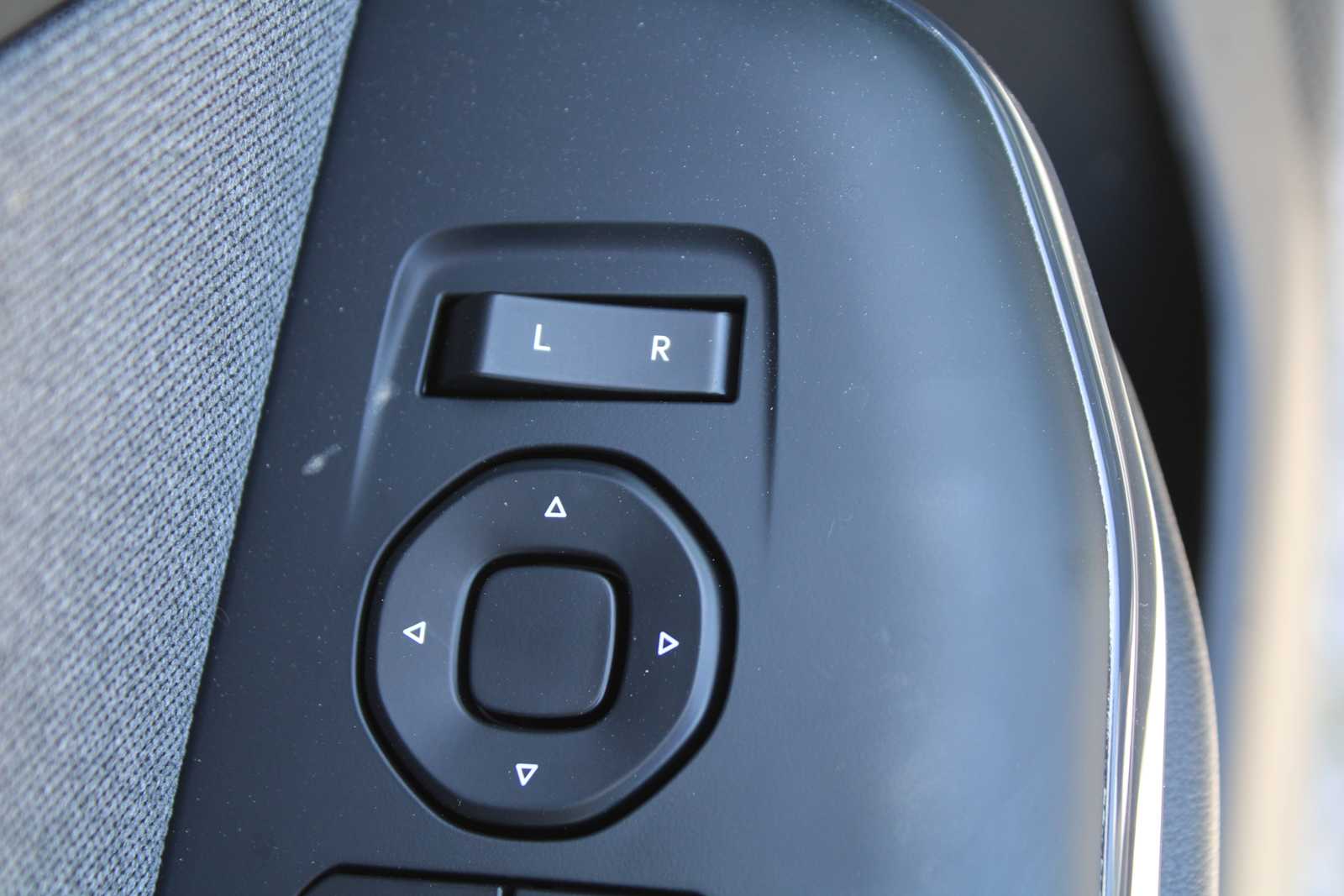 2025 Kia K4 EX photo 38