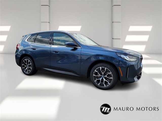 2026 BMW X3 30's photo