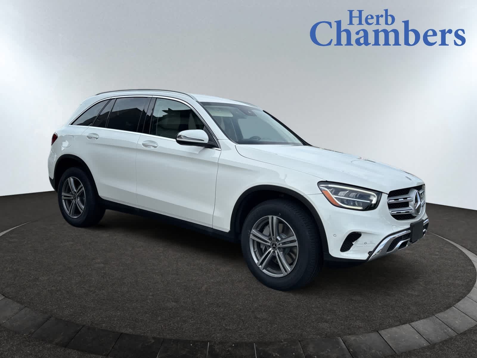 2022 Mercedes-Benz GLC