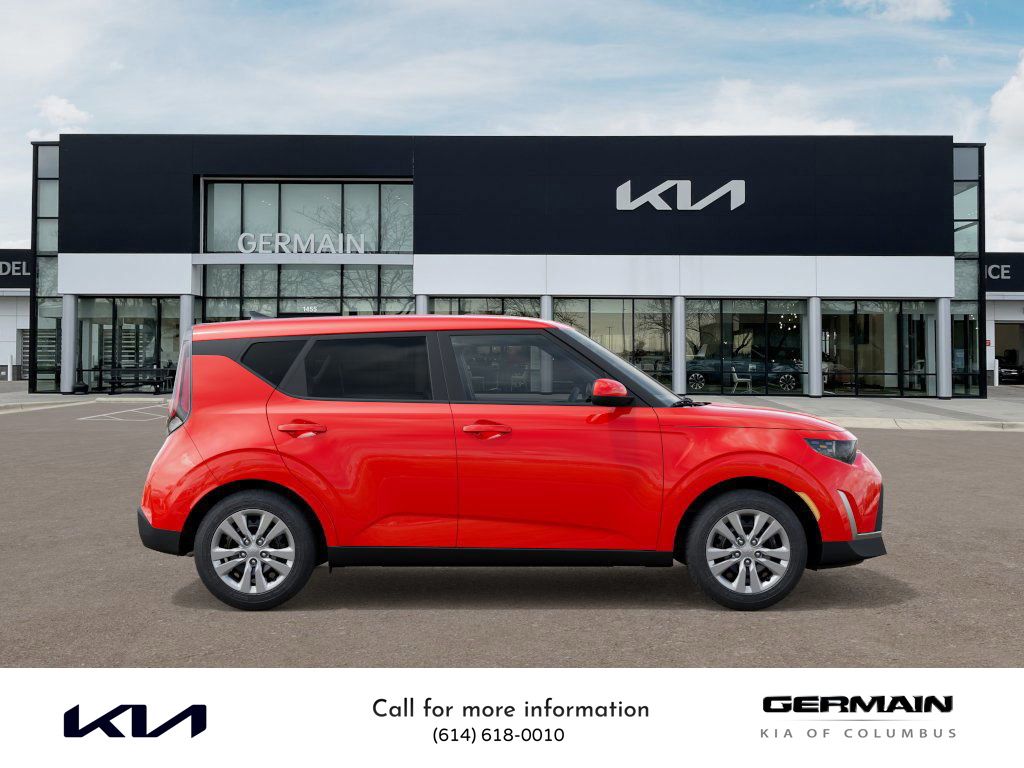 2025 Kia Soul LX photo 7