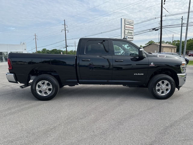 2025 Ram 2500 Big Horn photo 9