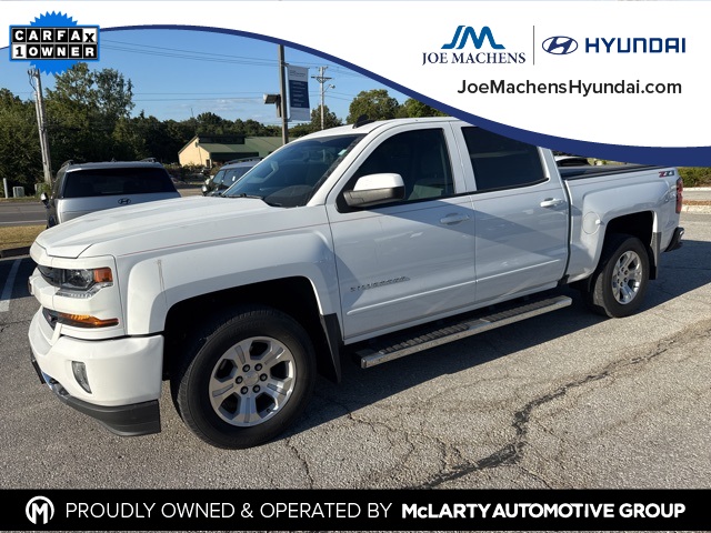 2018 Chevrolet Silverado 1500 LT photo 4