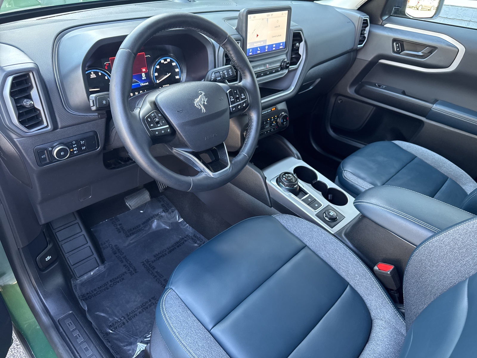 2024 Ford Bronco Sport Outer Banks photo 5