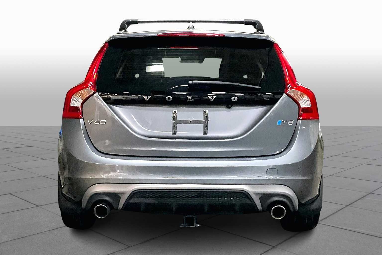 2018 Volvo V60 photo 4