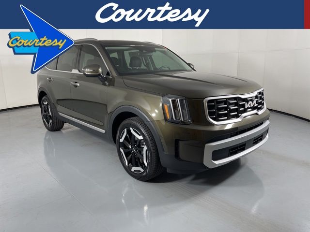 2025 Kia Telluride S's photo