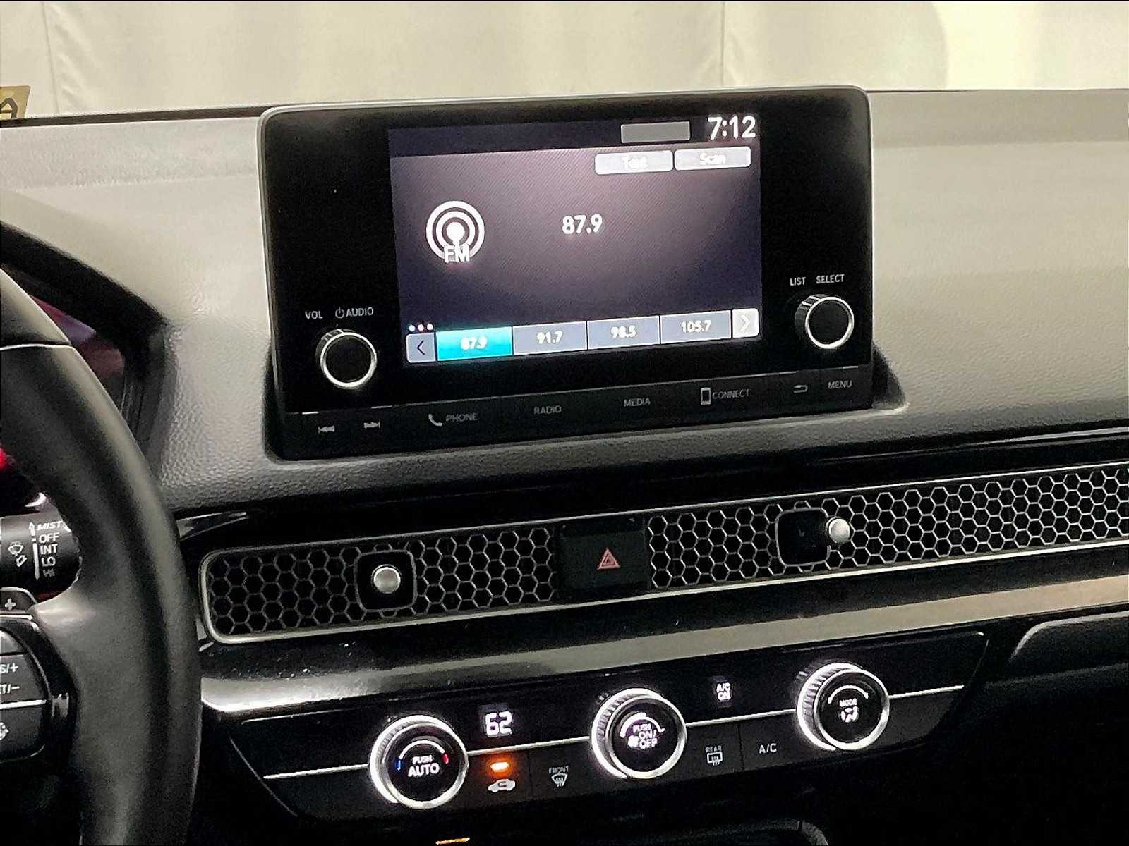 2024 Honda Civic Sport photo 18