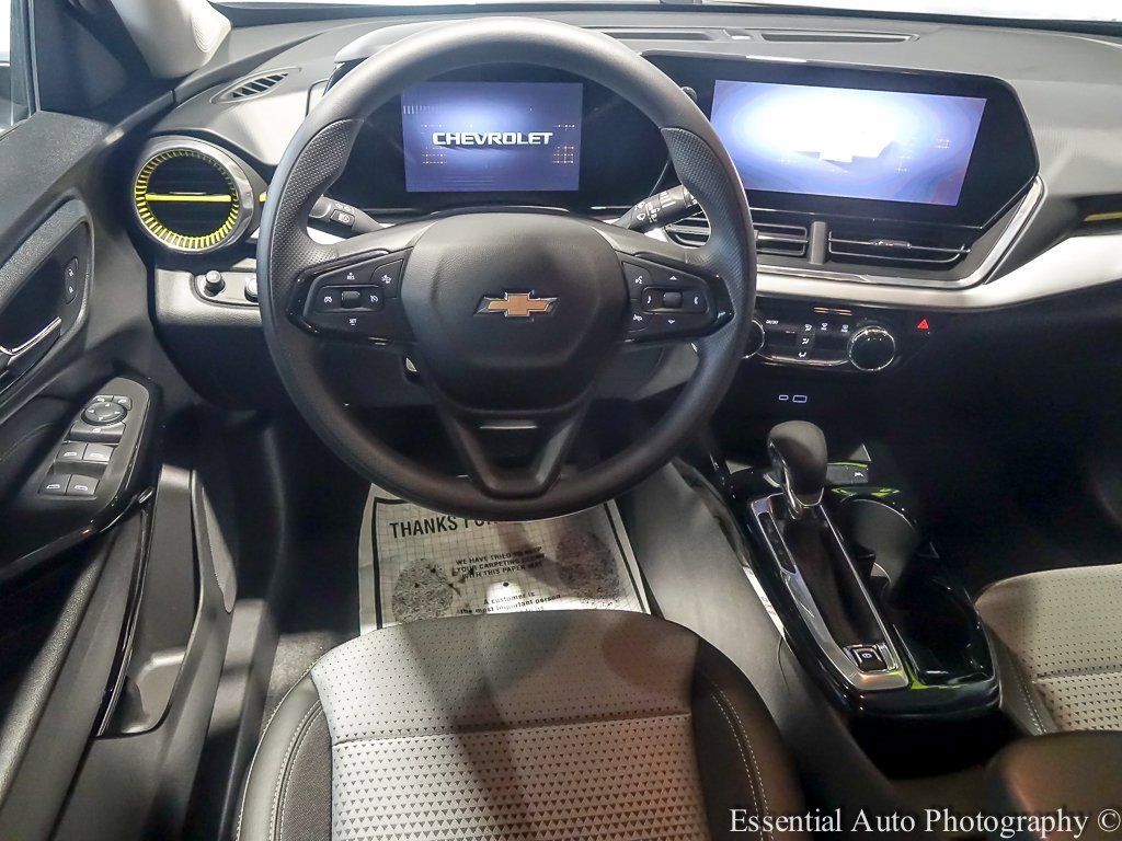 2024 CHEVROLET TRAX - Image 15