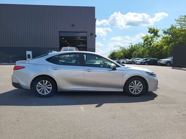 2025 Toyota Camry LE photo 2