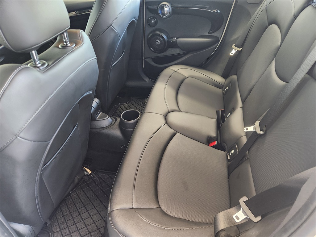 2019 Mini Cooper Hardtop S photo 26