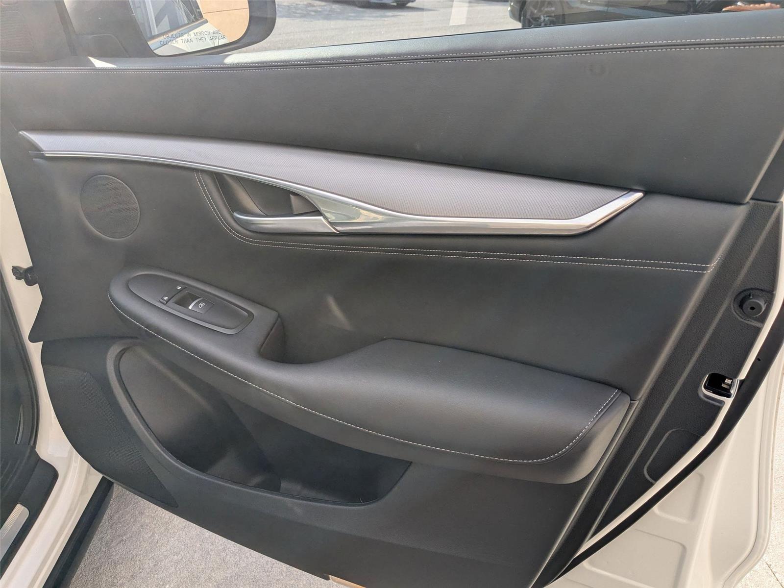 2023 Infiniti QX55 Luxe photo 32