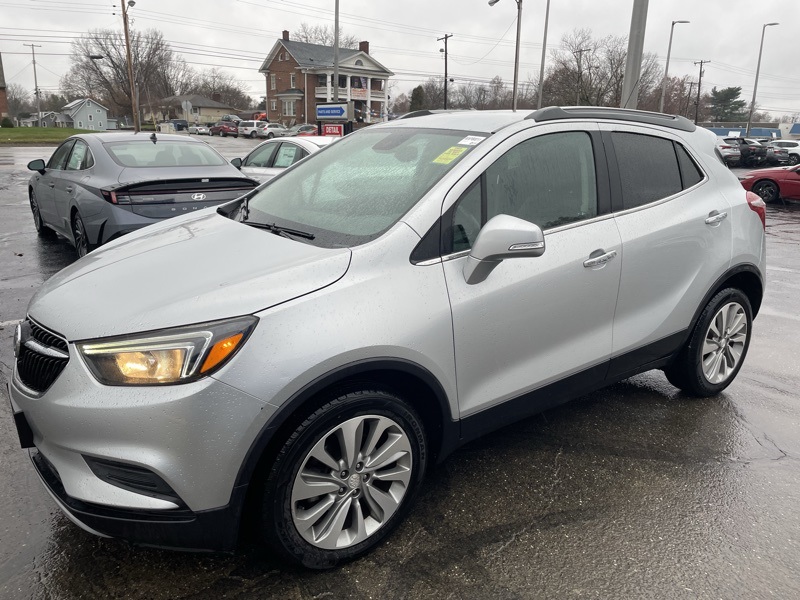 2018 Buick Encore Preferred photo 2