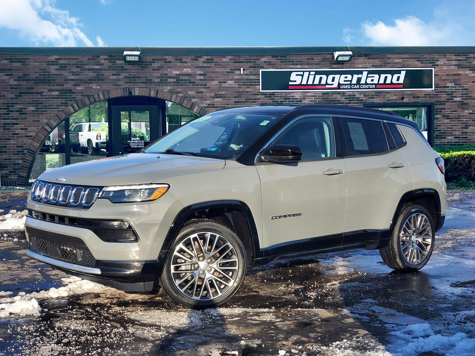 2022 Jeep Compass Limited's photo