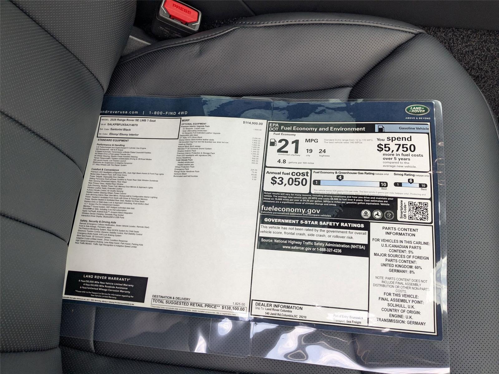 2025 Land Rover Range Rover SE photo 32