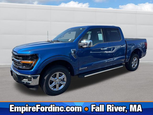 2025 Ford F-150 XLT's photo