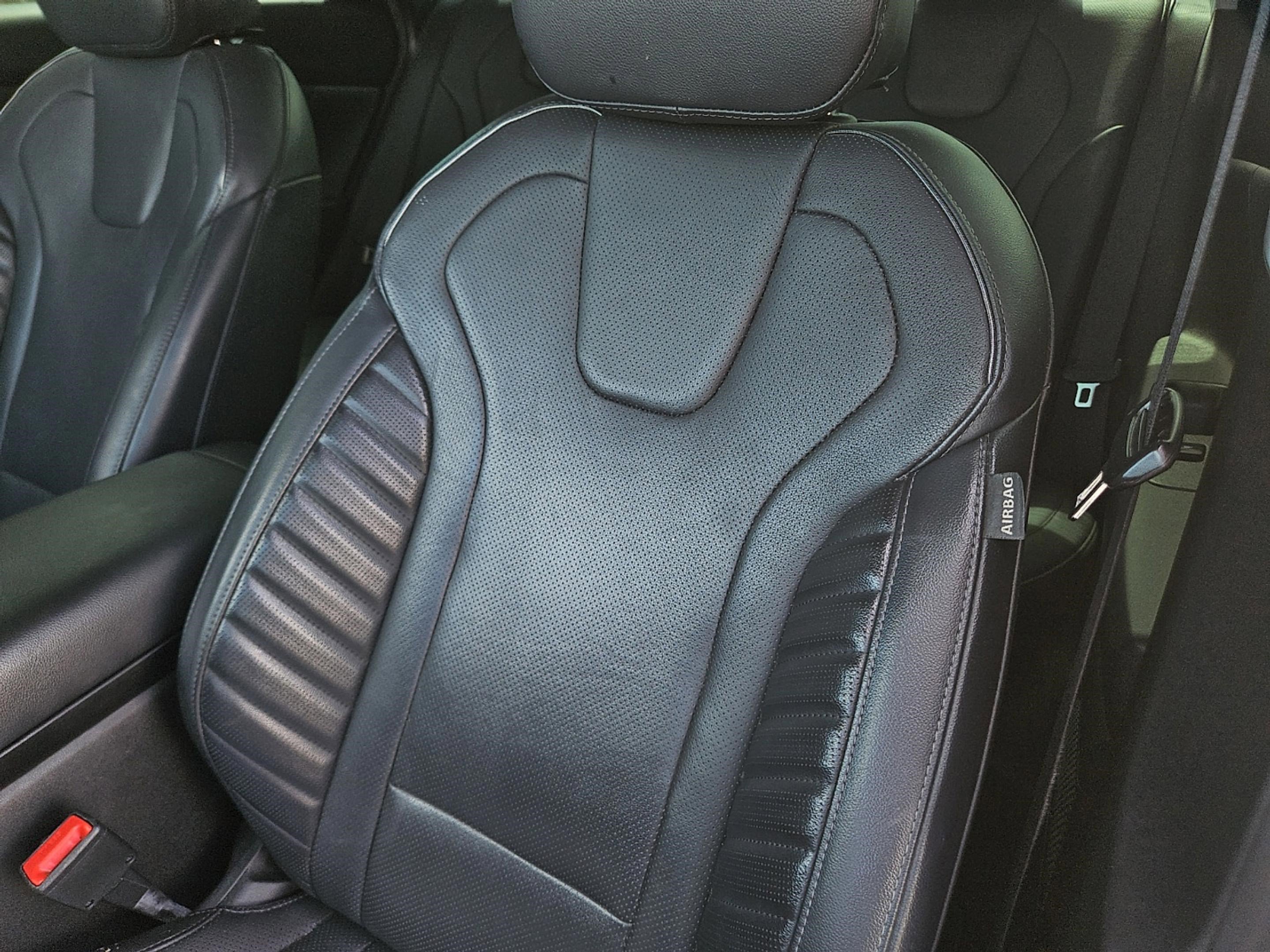 2023 Hyundai Elantra Limited photo 20