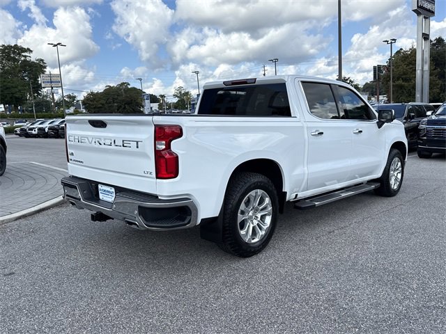 2024 Chevrolet Silverado 1500 LTZ photo 2
