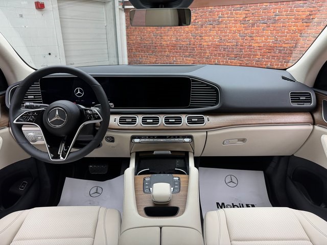 2025 Mercedes Benz GLE 350 4MATIC photo 11