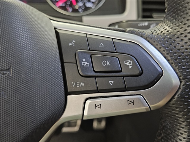 2021 Volkswagen Atlas V6 SE Technology R-Line photo 28