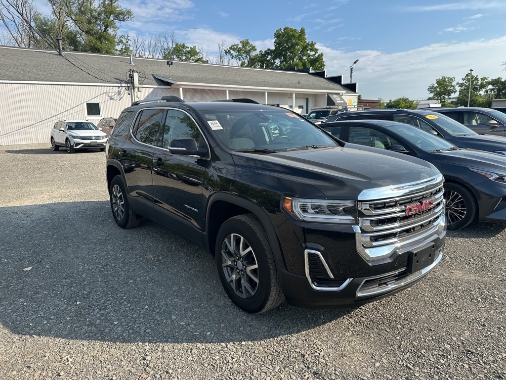 2023 Gmc Acadia SLE photo 3