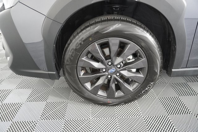 2025 Subaru Outback Onyx Edition photo 13