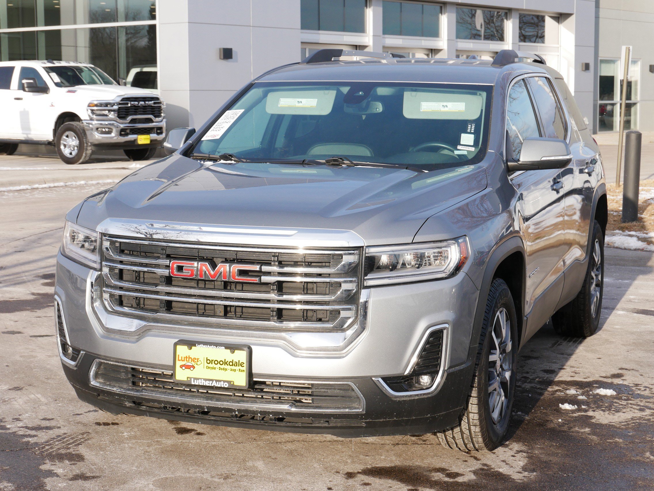 Used 2023 GMC Acadia SLT with VIN 1GKKNUL47PZ234727 for sale in Brooklyn Park, Minnesota