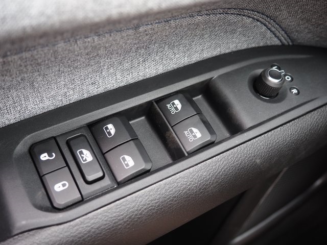 2025 Jeep Compass Sport photo 21